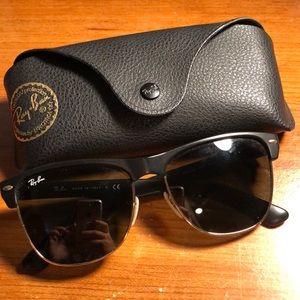 Ray-Ban Clubmaster Classic Sunglasses